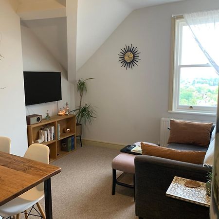 The Nest, Central Ludlow One Bed Apartment 외부 사진