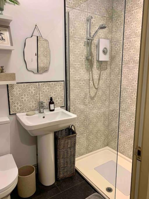 The Nest, Central Ludlow One Bed Apartment 외부 사진