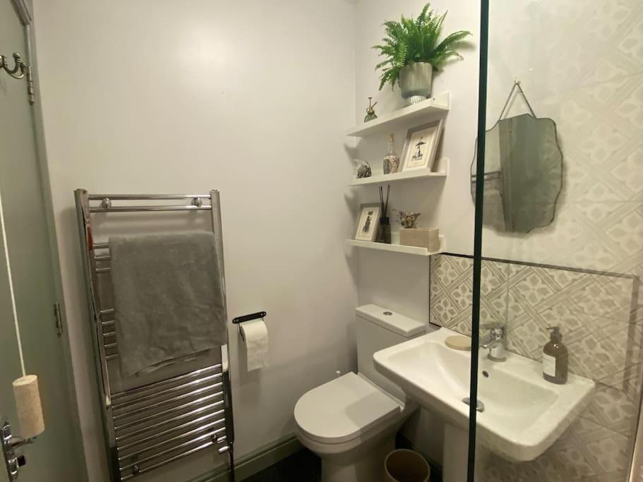 The Nest, Central Ludlow One Bed Apartment 외부 사진