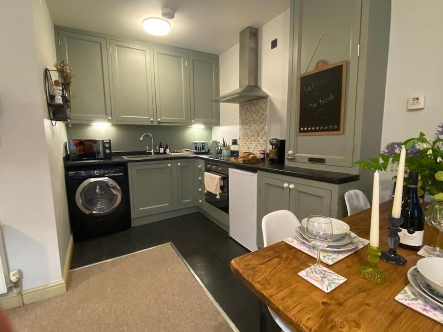 The Nest, Central Ludlow One Bed Apartment 외부 사진